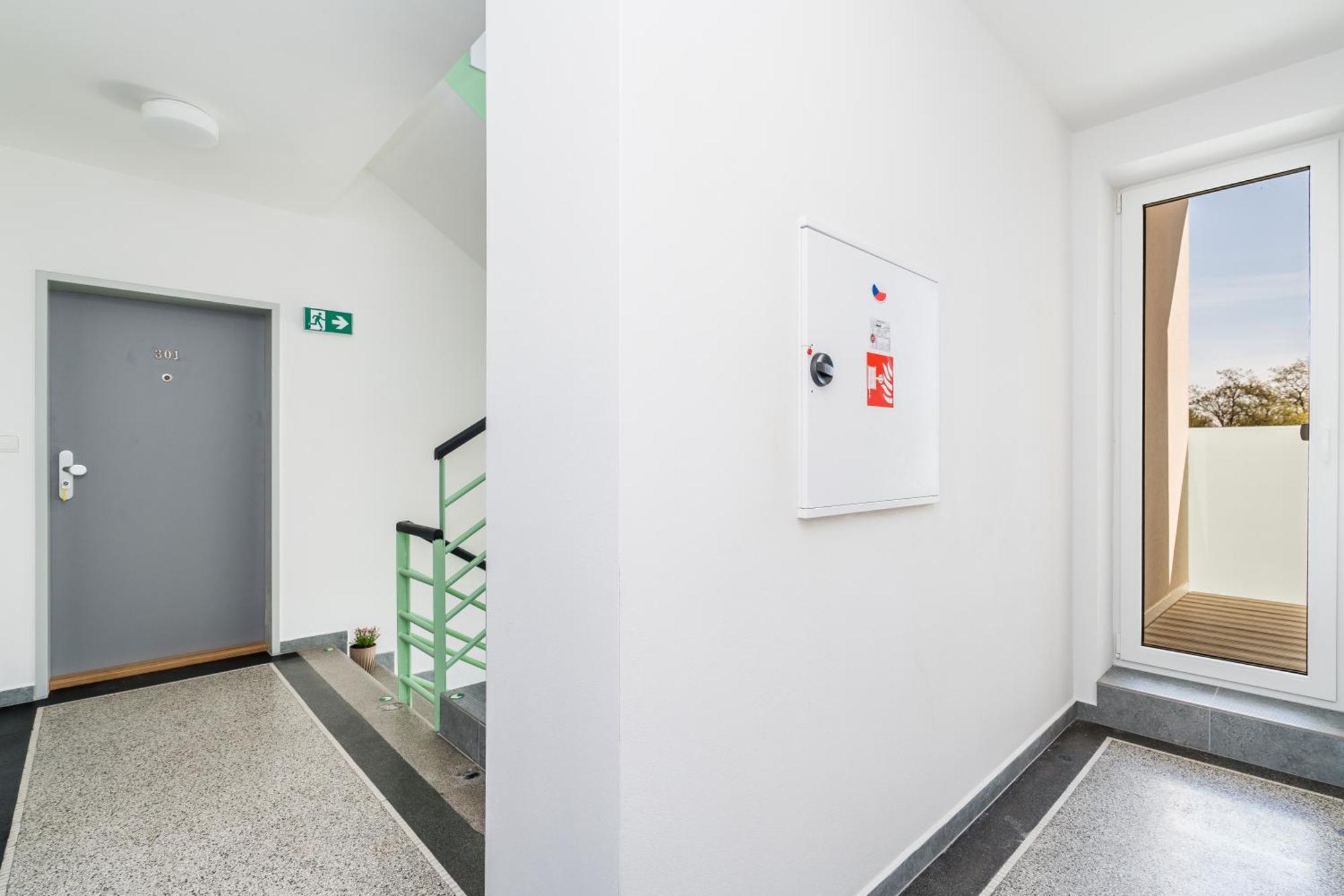 Perla Hradce 301 Apartman Hradec Králové Kültér fotó